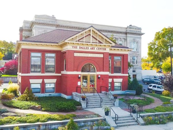 The Dalles Art Center